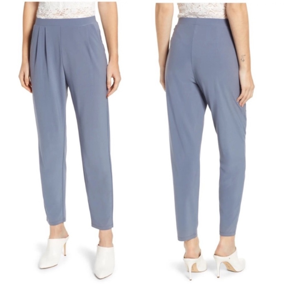 Leith Pleat Front Trousers Color: Grey Grisaille XS